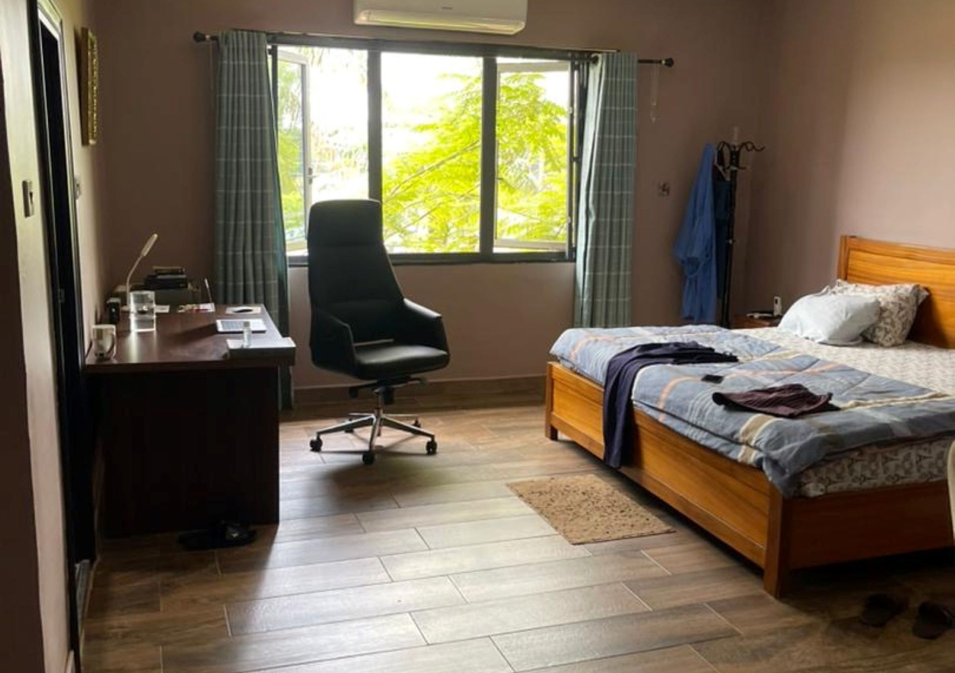 Executive suite